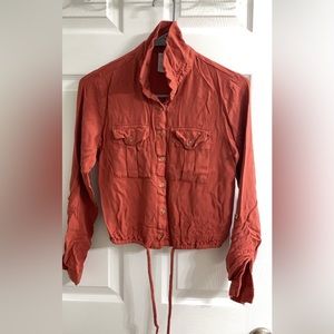 Orange button down🧡🦊